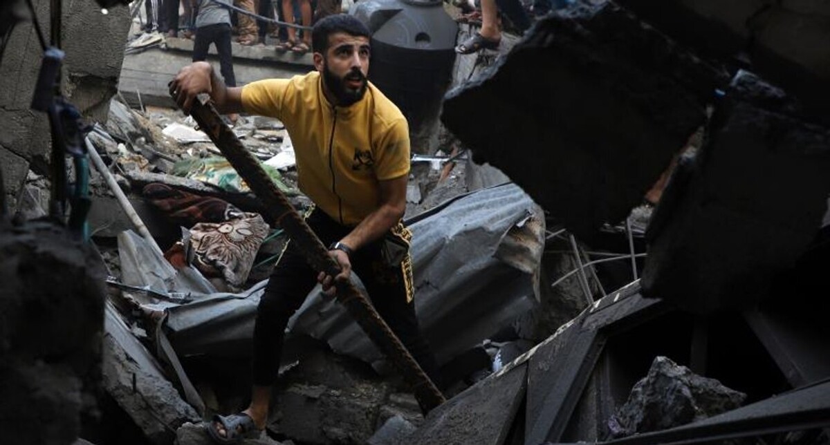 Israeli Bombing Claims Lives in Beit Lahia