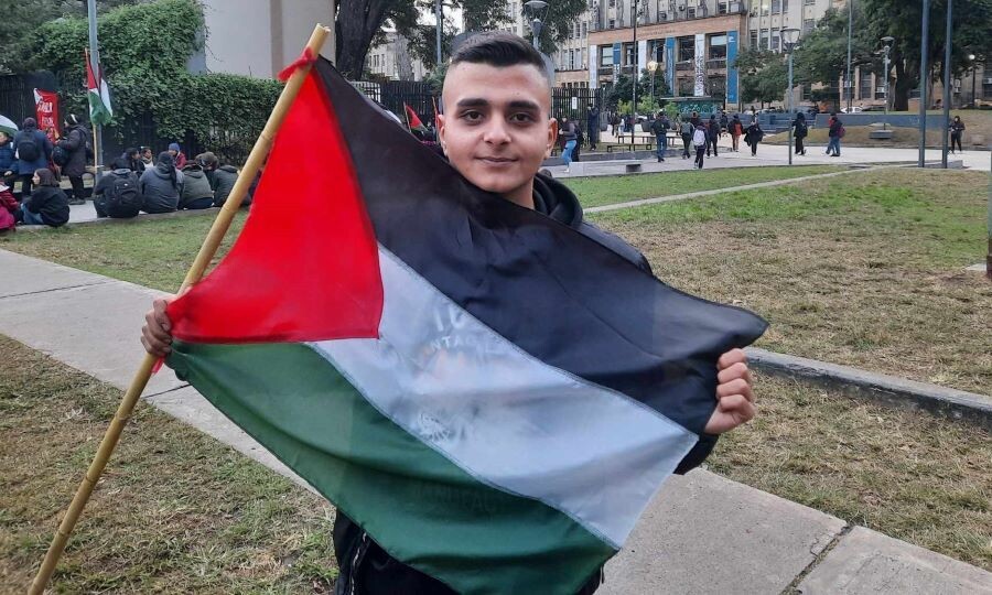 Палестинский беженец делится потрясающей историей множественных атак в Газе