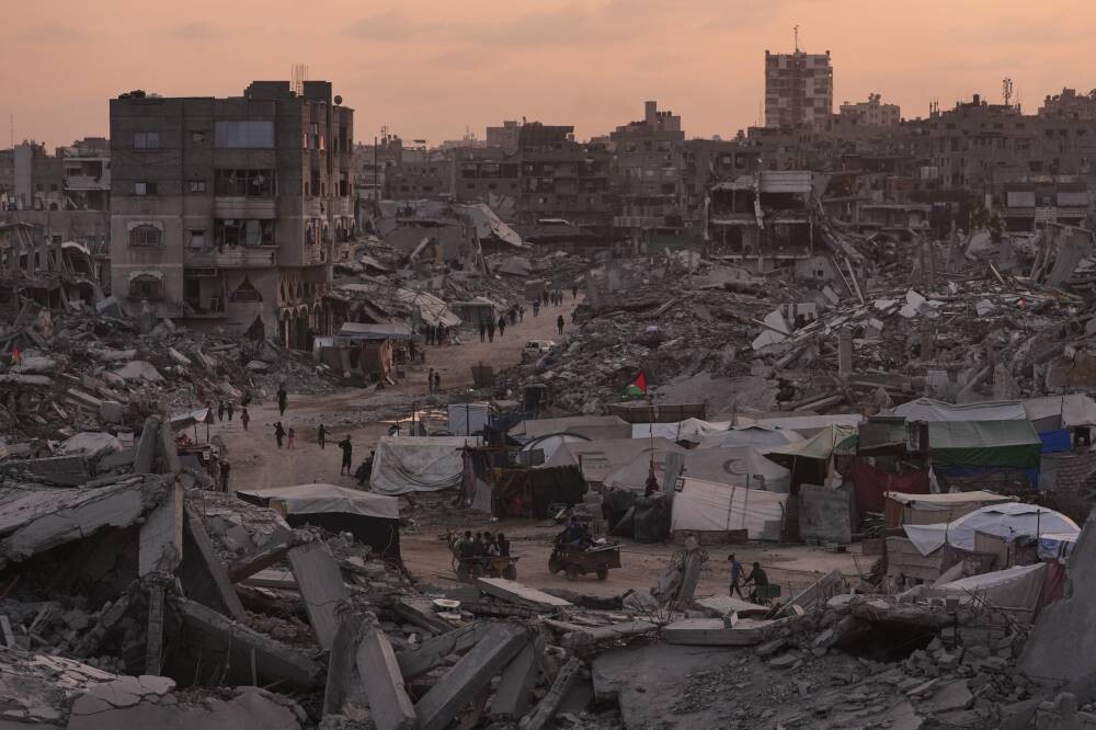 Palestinian forced to feed children in darkness as Gaza electricity cut off