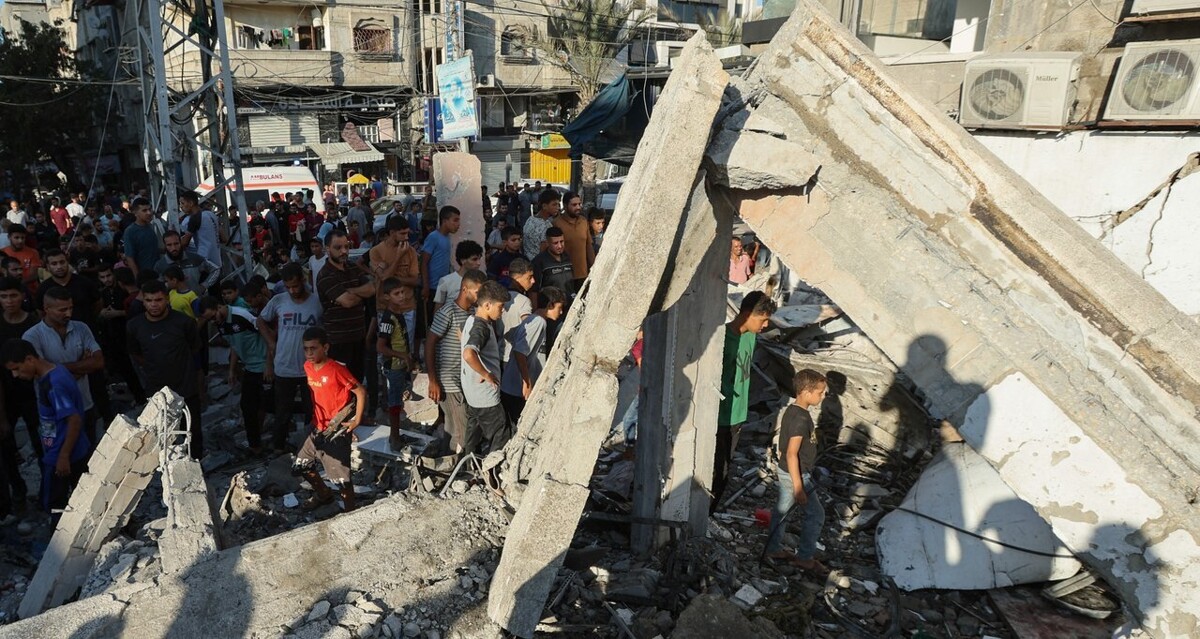 Израильский обстрел школы в Аль-Нусейрат, сектор Газа, унес жизни 16 человек