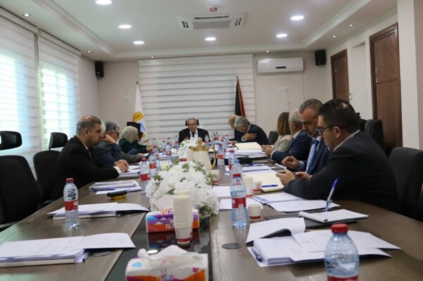 Abbas publishes first draft of Palestine's provisional constitution