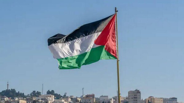 Palestine to Pay 60% of October Salaries