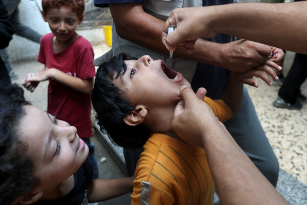 Прогресс в распределении вакцины против полиомиелита в Газе