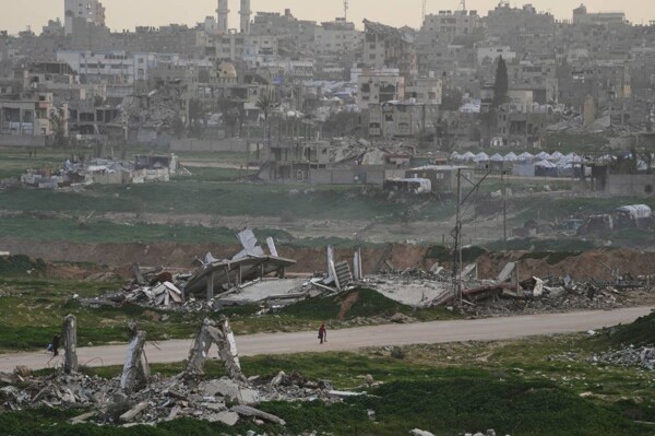 Palestinians Killed in Israeli Gaza Strike