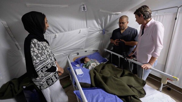 Четырехлетняя палестинская девочка получила медицинское лечение в больнице ОАЭ