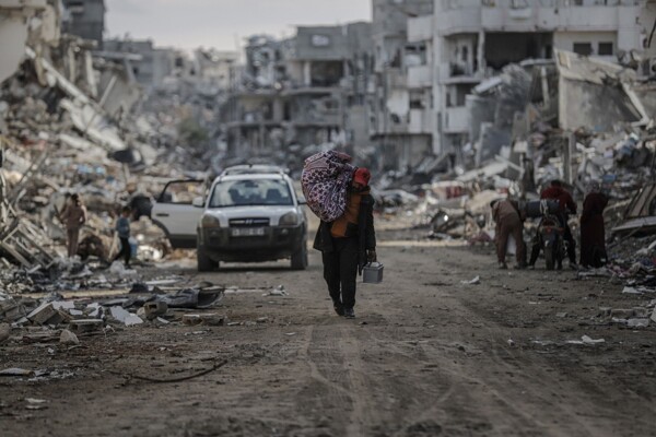 Refugees Arrive in Northern Gaza After a Long Journey